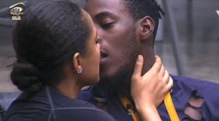 Big Brother Naija; Gifty And Soma Share Passionate Kiss