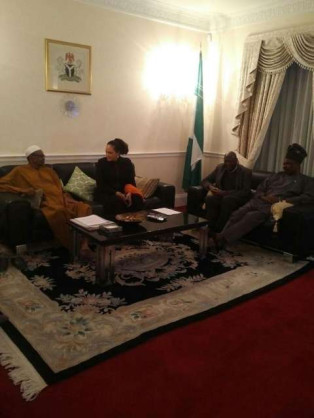 President Buhari Receives Governor Amosun In UK