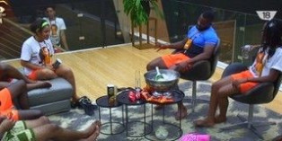 Day 12: Chilling in the luxury suite - #BBNAIJA2017