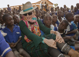 Madonna Adopts 4-Year-Old Twins From Malawi