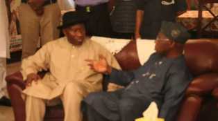DETAILS REAVELED - Jonathan reportedly visited Obasanjo to end frosty relationship